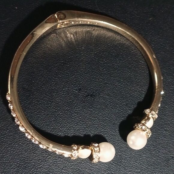 Anne Klein © Gold-Tone Hinged Bracelet | Classic Designer Fashion Jewelry - Picture 1 of 8